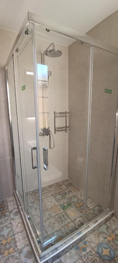 Artemis Plaza Suites Salonic Exterior foto